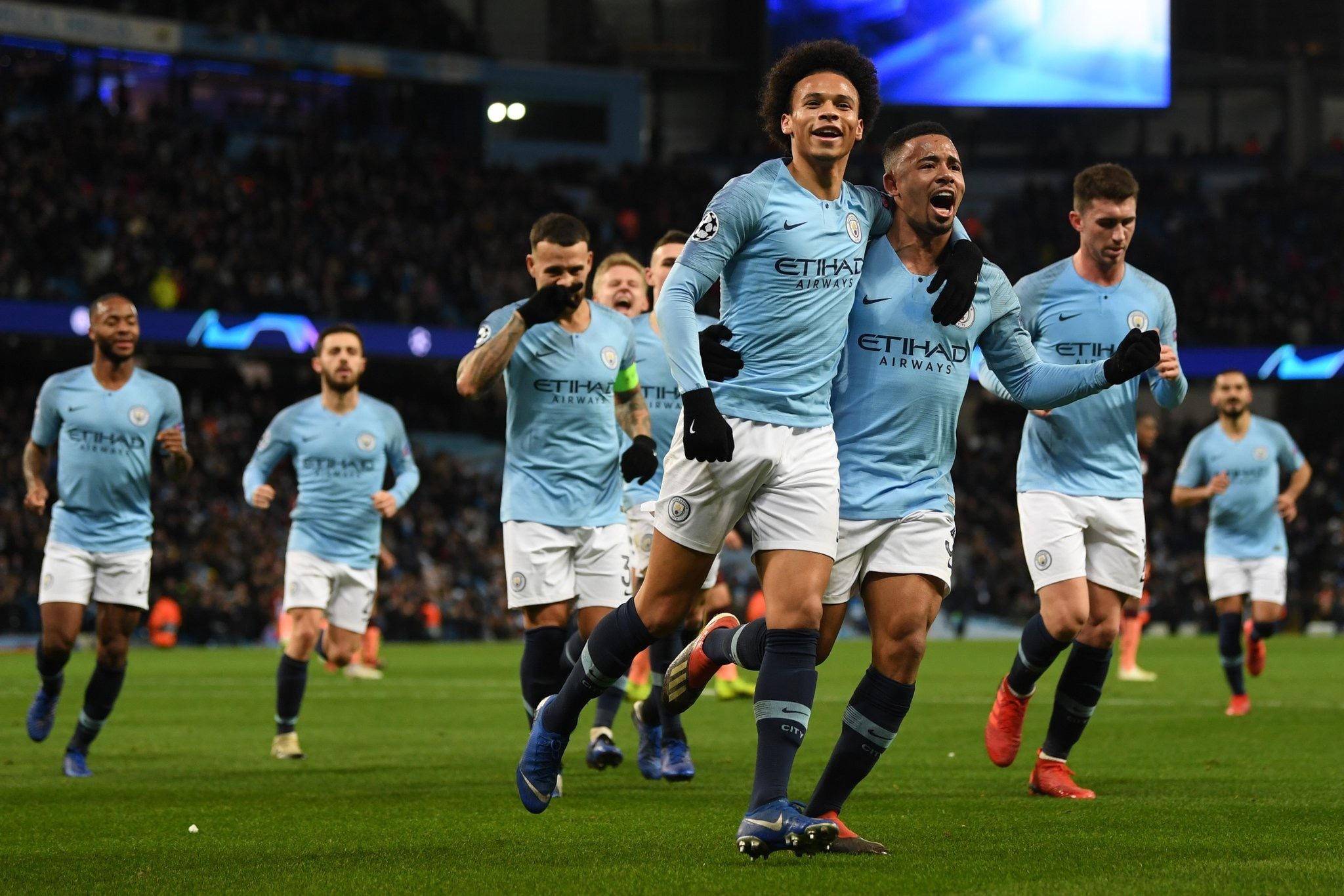 教练以及足 教练以及足