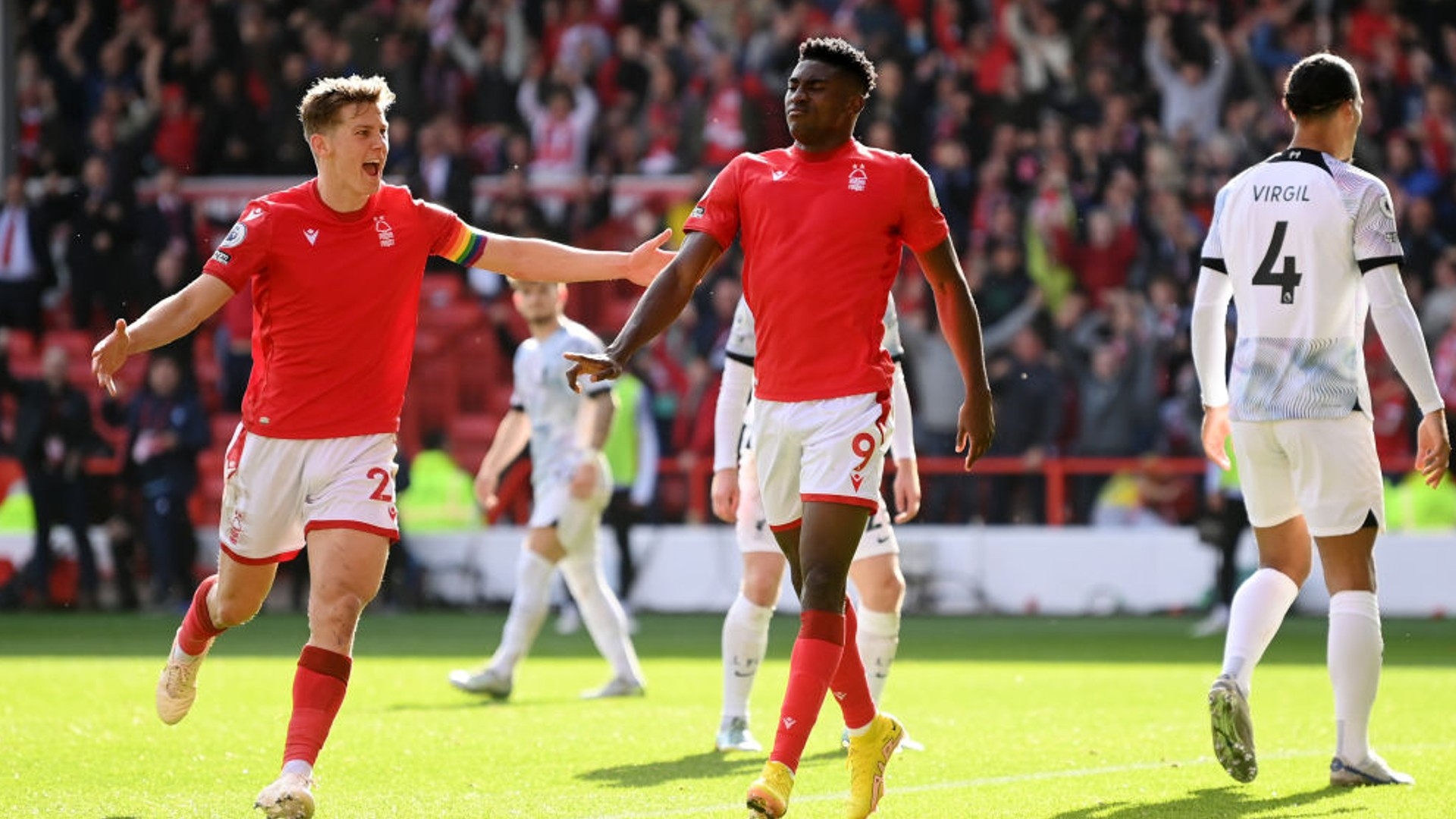 有着浓厚兴 有着浓厚兴