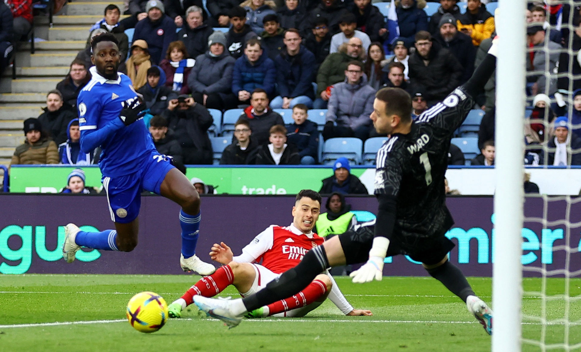 高于C罗 高于C罗